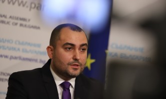 Александър Иванов: Отлагането на избора на шеф на БНБ няма довод