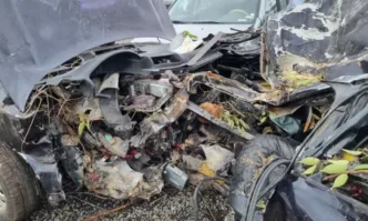 Самонадеяни младежи живеят с илюзията, че животът е видеоигра – че има резервни части и рестарт