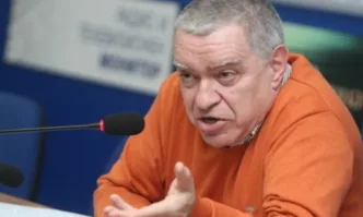 Математикът и бивш председател на Информационно обслужване Михаил Константинов посочи