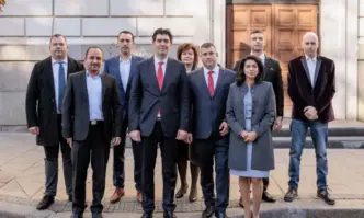 Луковмарш се оказа по силна от кмета Терзиев и законаСъветниците от