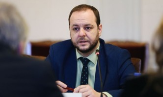 Сандов: Ако България не изпрати военна помощ на Украйна ще изпадне в самоизолация