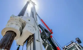 Цените на петрола се повишиха в азиатската търговия на фона