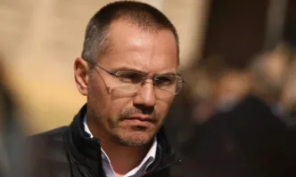 Повод за поредното питане на евродепутата от ВМРО е скандално