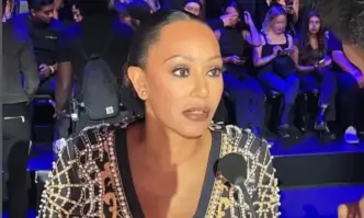 Певицата Мелани Браун от Spice Girls се прибра при майка