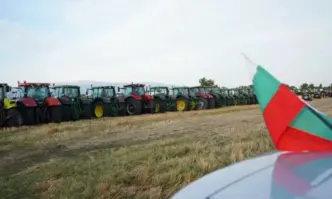 Пред медиите зърнопроизводителят Васил Петров от Разград коментира протеста и
