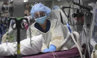 Преструктурират персонала на болницата във Видин заради заразени медици