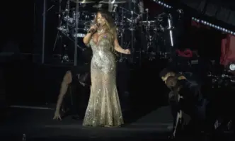 Празничният химн на Марая Кери All I Want for Christmas