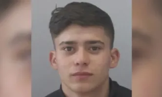 Виждали ли сте това момче? В неизвестност е от почти седмица