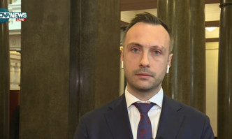 Само половин година след като главният прокурор на Ню Йорк