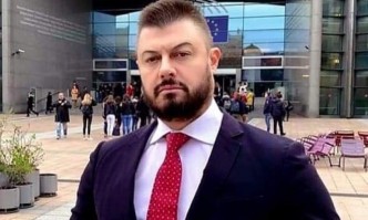 От фейсбук на журналиста Николай Бареков Честит Първи Сняг Тренирам