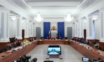 Работодатели и синдикати се върщат на масата за преговори по Бюджет 2026