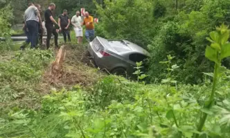 Последният ден от седмицата се оказа изпитание за шофьорите на