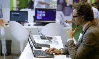 Партиите подкрепящи правителството в Белгия договориха реформа която ще позволи