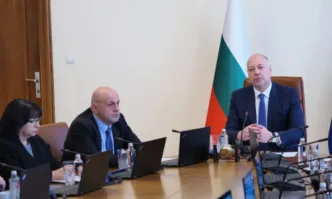 Може да не сме от най говорещите правителства но със сигурност