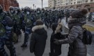 След призива на Навални, руснаците опитаха протест – арестуваха ги - Снимка 2 - Tribune.bg