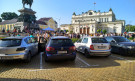 Привържениците на правителството се събраха пред Народното събрание - Снимка 3 - Tribune.bg