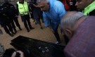 Грозно: Протестърите донесоха и ковчег пред Министерски съвет (СНИМКИ) - Снимка 3 - Tribune.bg