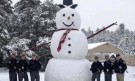 5-метров снежен човек - Снимка 3 - Tribune.bg