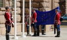 Издигнаха знамето на ЕС по повод Деня на Европа (СНИМКИ) - Снимка 3 - Tribune.bg