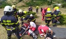 Учение показа спасяване на пътници при самолетна катастрофа (СНИМКИ) - Снимка 4 - Tribune.bg