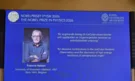 Франсис Халзен е носител Нобеловата награда за физика