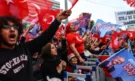 Турската опозиция на огромен митинг преди изборите, мечтае за победа над Ердоган (СНИМКИ) - Снимка 3 - Tribune.bg