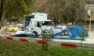 Камион се вряза в спирка в София, има жертва (СНИМКИ/ОБНОВЕНА) - Снимка 2 - Tribune.bg