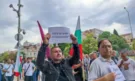 ВМРО на протеста пред „Лукойл“: Намалете цената на бензина и нафтата! - Снимка 3 - Tribune.bg
