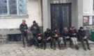 Кмет задържа група мигранти в с.Трояново (СНИМКИ)