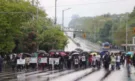 Под дъжда: Близки на загинали в катастрофи протестират в София - Снимка 8 - Tribune.bg