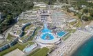 Монитор: Нинова с хотел за десетки милиони евро на Халкидики