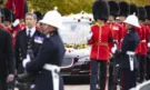 Светът си взе последно сбогом с кралица Елизабет II (СНИМКИ/ ВИДЕО) - Снимка 6 - Tribune.bg