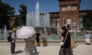 Европа остава в плен на горещата вълна: Живакът на места ще премине 40°C