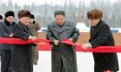 Ким Чен Ун откри модерен град в свещената планина на Северна Корея