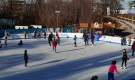 Ледена пързалка „ЮНАК“ посреща Коледа на пълна скорост - Снимка 6 - Tribune.bg