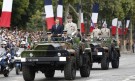 С грандиозен парад в Париж отбелязват Деня на Бастилията (СНИМКИ) - Снимка 2 - Tribune.bg