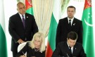 България и Туркменистан подписаха двустранни документи в четири области от взаимен интерес - Снимка 2 - Tribune.bg