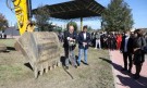 Министър Кралев направи първа копка на физкултурен салон в Спортното училище в Пазарджик - Снимка 2 - Tribune.bg